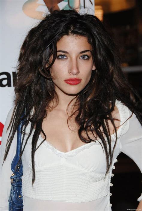 tania raymonde nudes|Tania Raymonde Tube Search (24 videos)